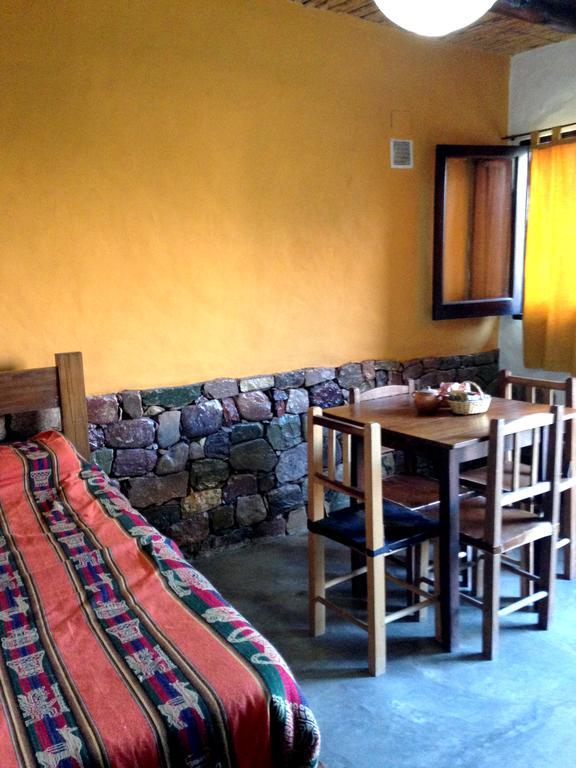 Posada Suri Huasi Tilcara Bagian luar foto